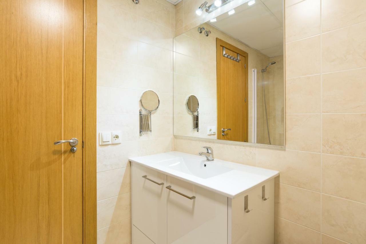Lu&Cia La Playa Apartment Малага Екстериор снимка